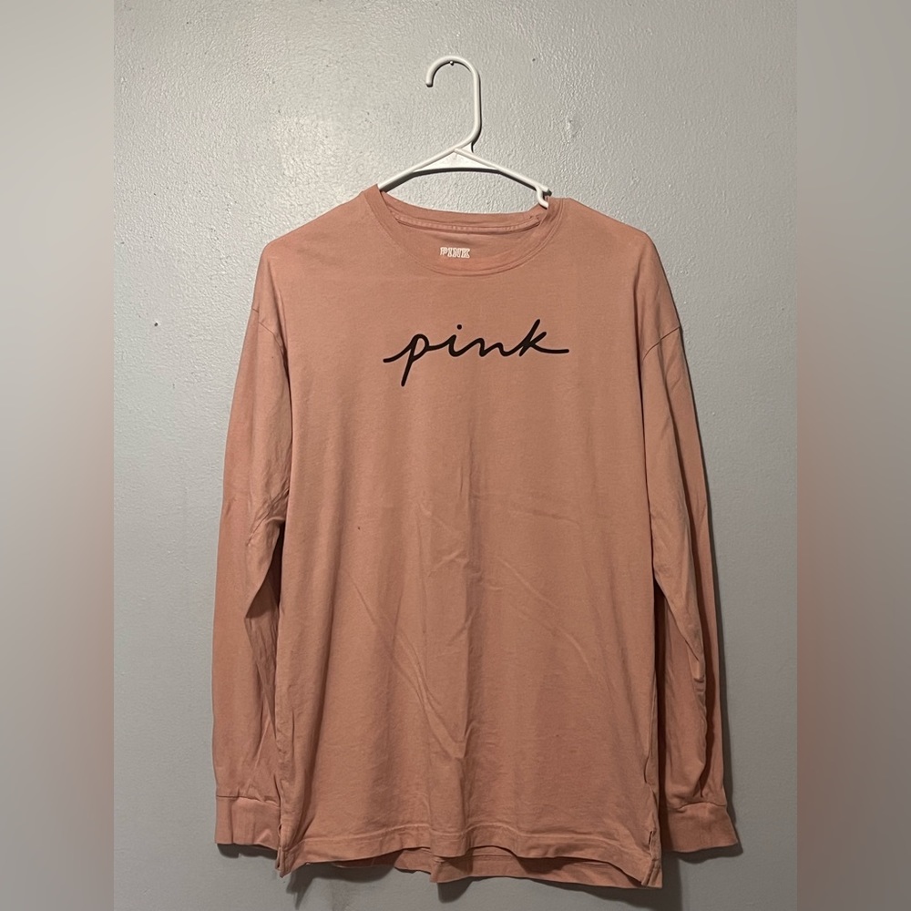 Pink long sleeve shirt, Brand: PINK, Size: XS (fits more like a medium)